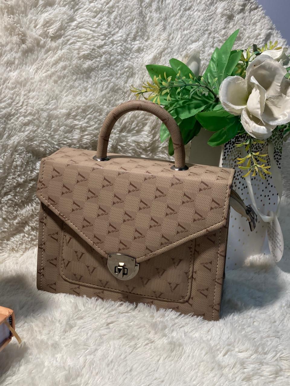 Mehllab Imperial Top Handle (Beige)