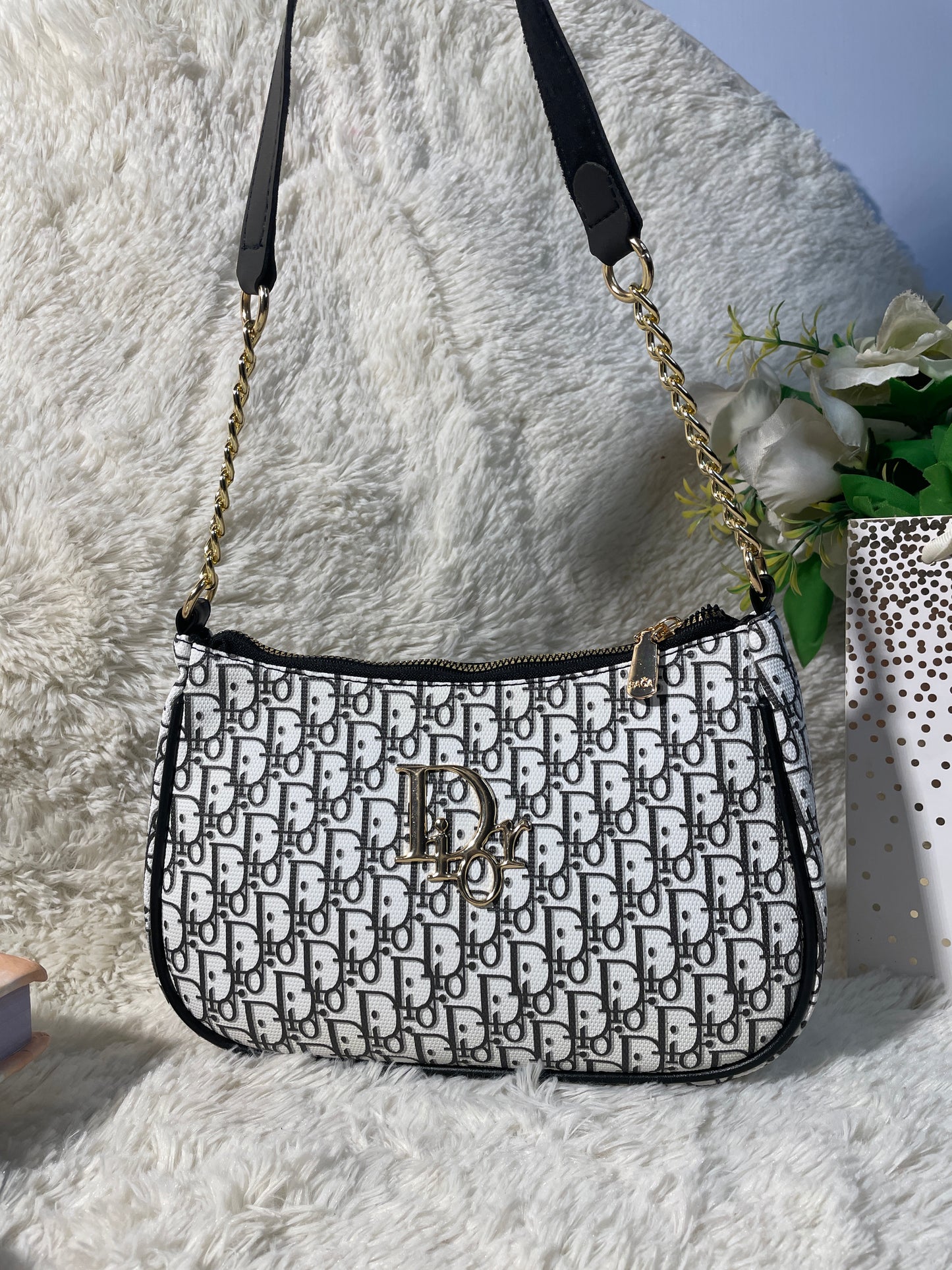 Mehllab Dior Cream & Black Curved Shoulder Bag