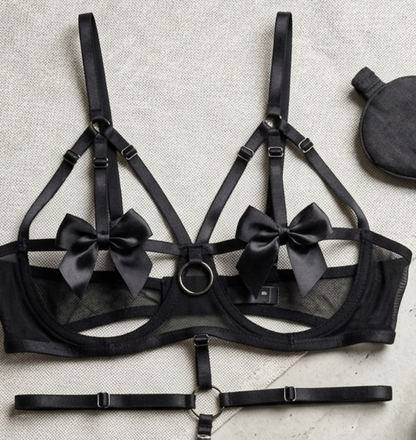 Strappy Mesh Lingerie & Garter Set – Onyx Noir