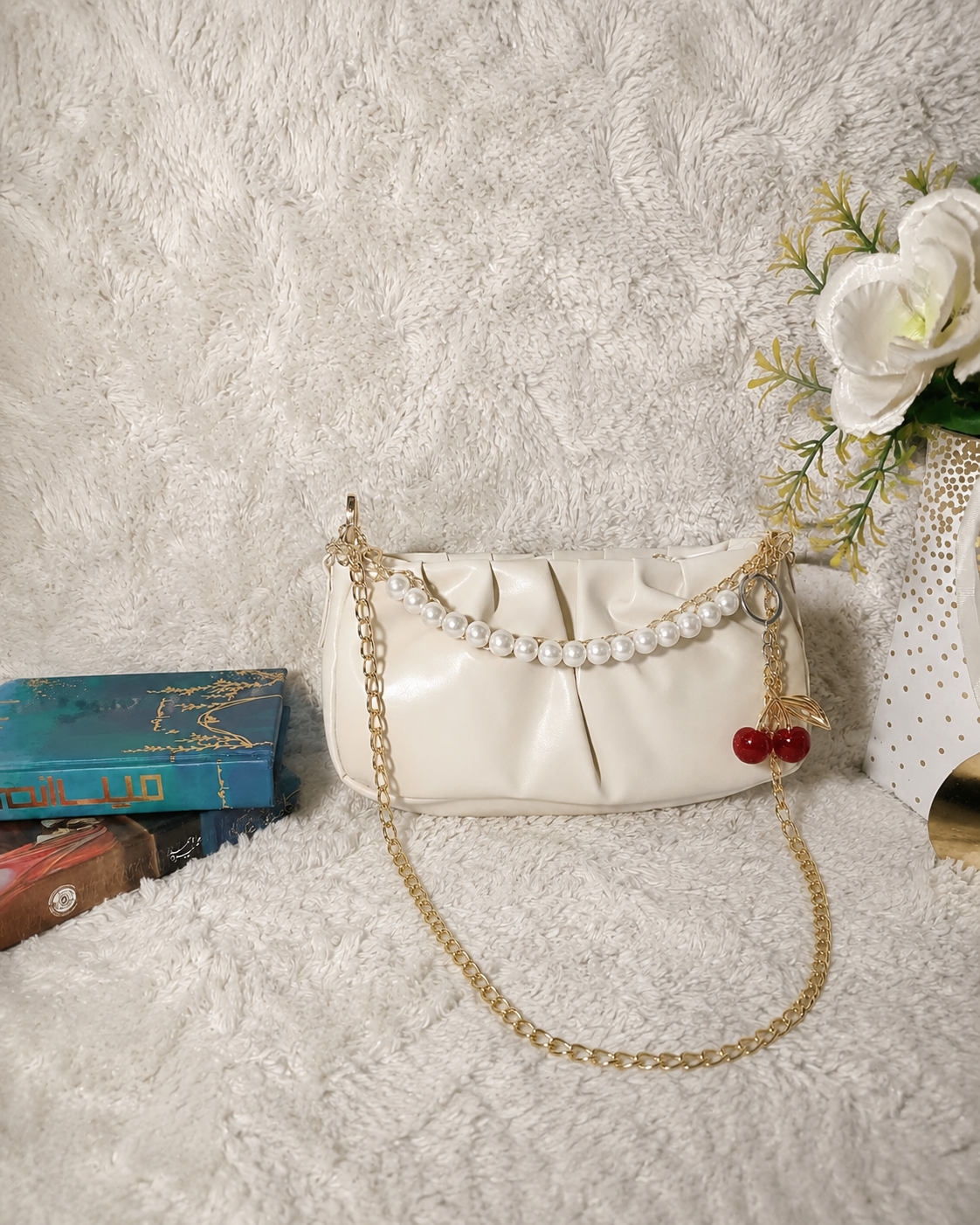 Mehllab Pearl Chain Shoulder Bag – Pearl white