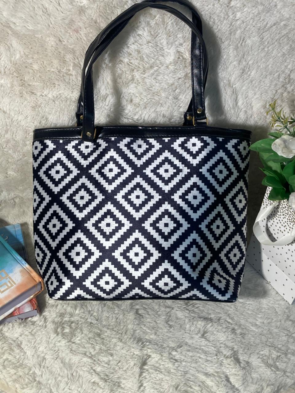 Mehllab Aztec Classic Tote
