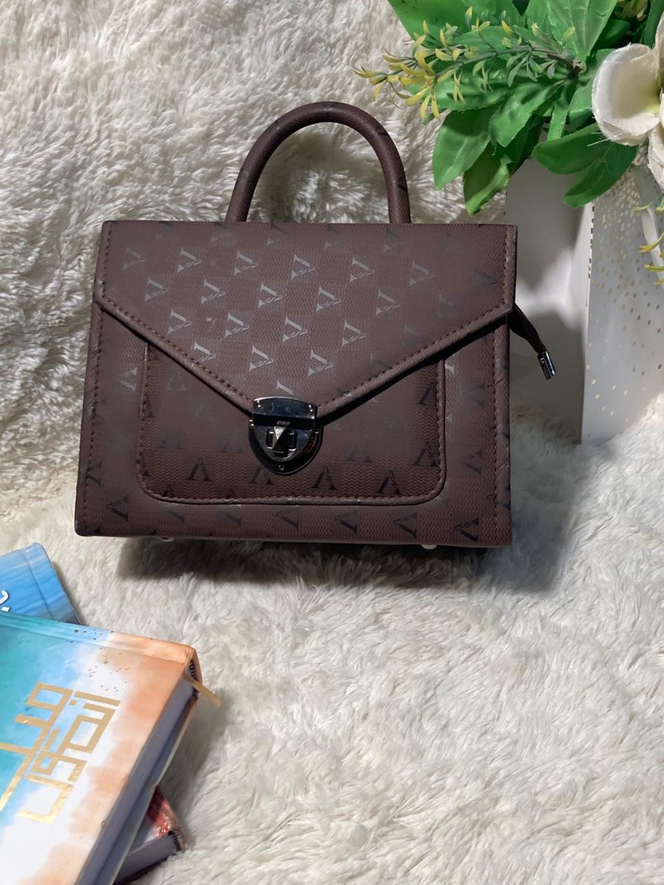 Mehllab Imperial Top Handle (Brown)